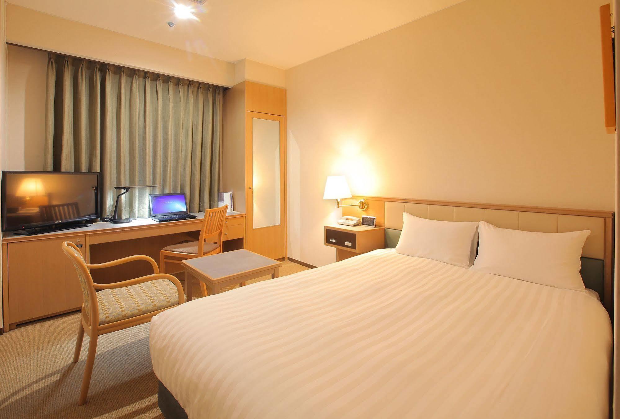 Odakyu Station Hotel Hon-Atsugi Esterno foto